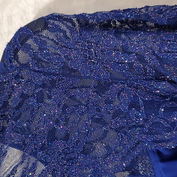 Emerald Sundae Blue lace ined open back glitter Dress sz. 2 - Picture 9 of 9